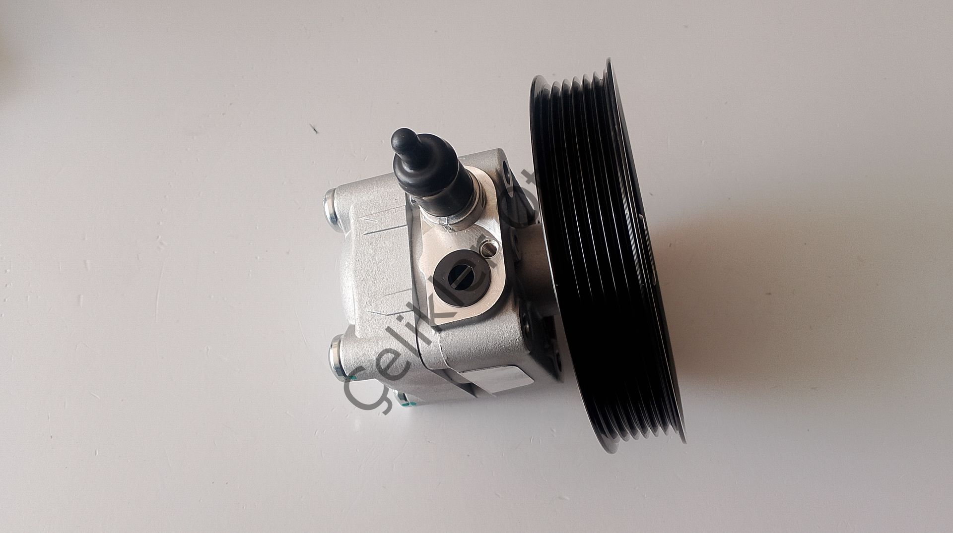 Direksiyon Pompası S60 S80 V70 2005->8251957