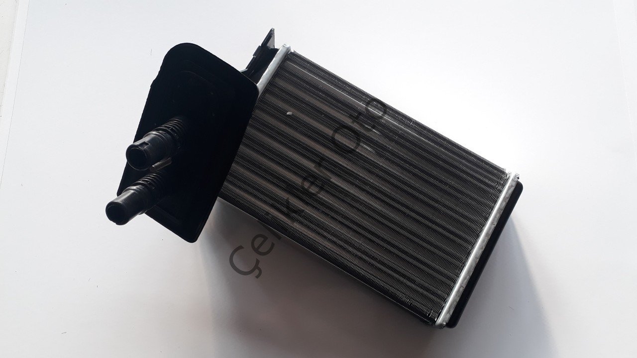 Kalorifer Radyatörü Kango 1,4 1,5DCİ 1,9D 7701205538