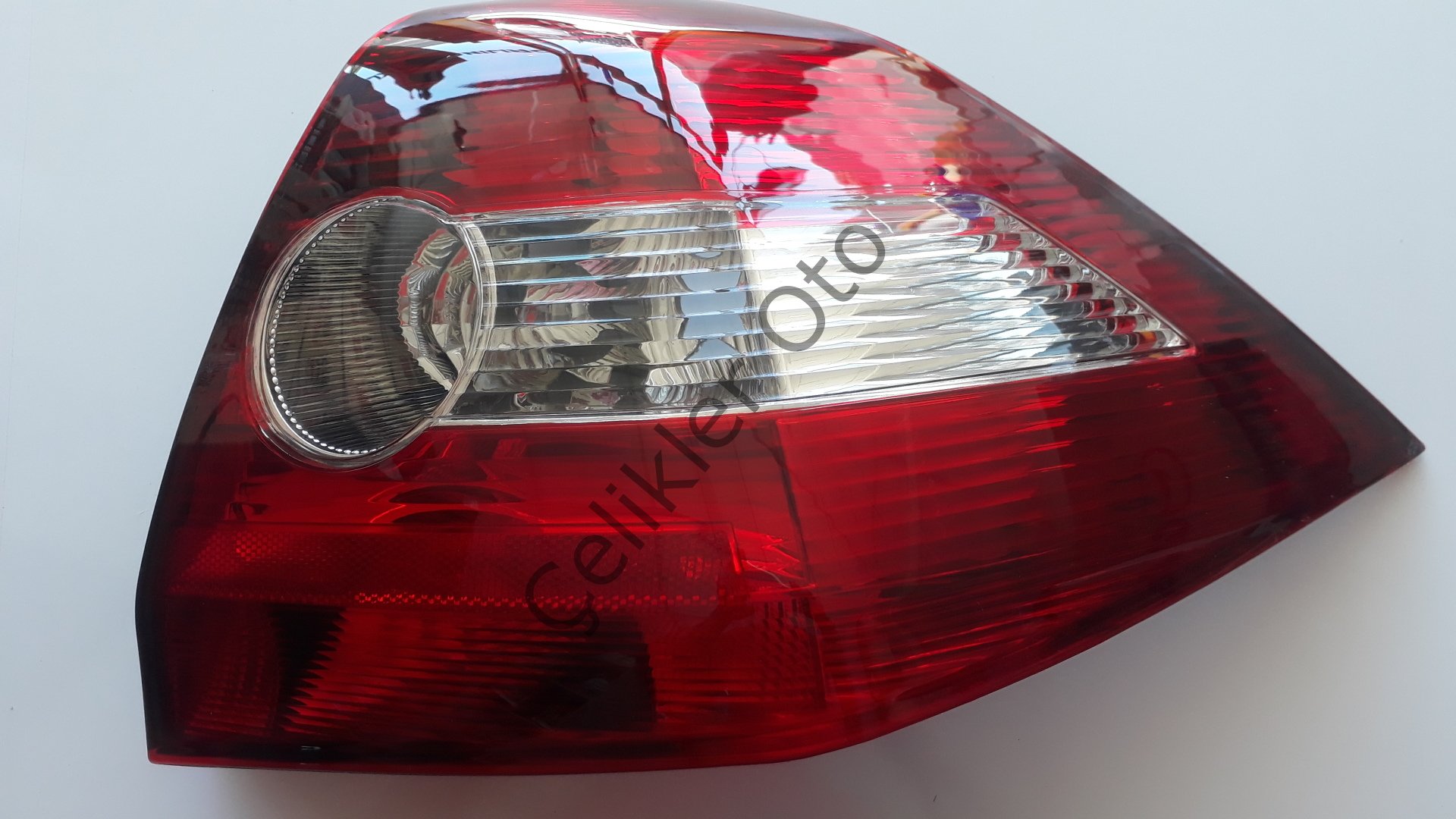 Sağ Stop Lambası Megane 2 2003->2006 8200142681