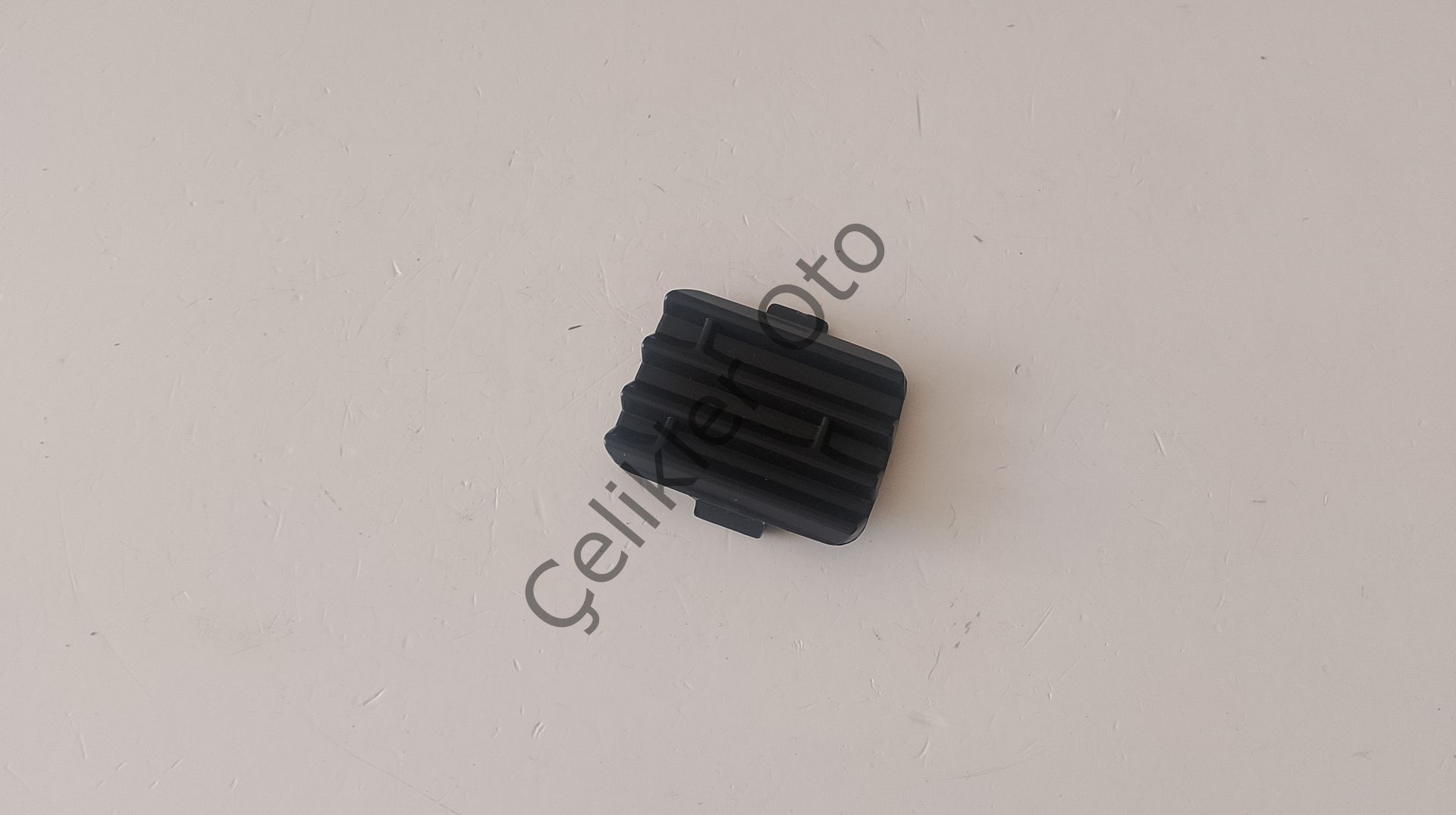 Arka Tampon Çeki Kapağı XC90 2016->2019 31399355