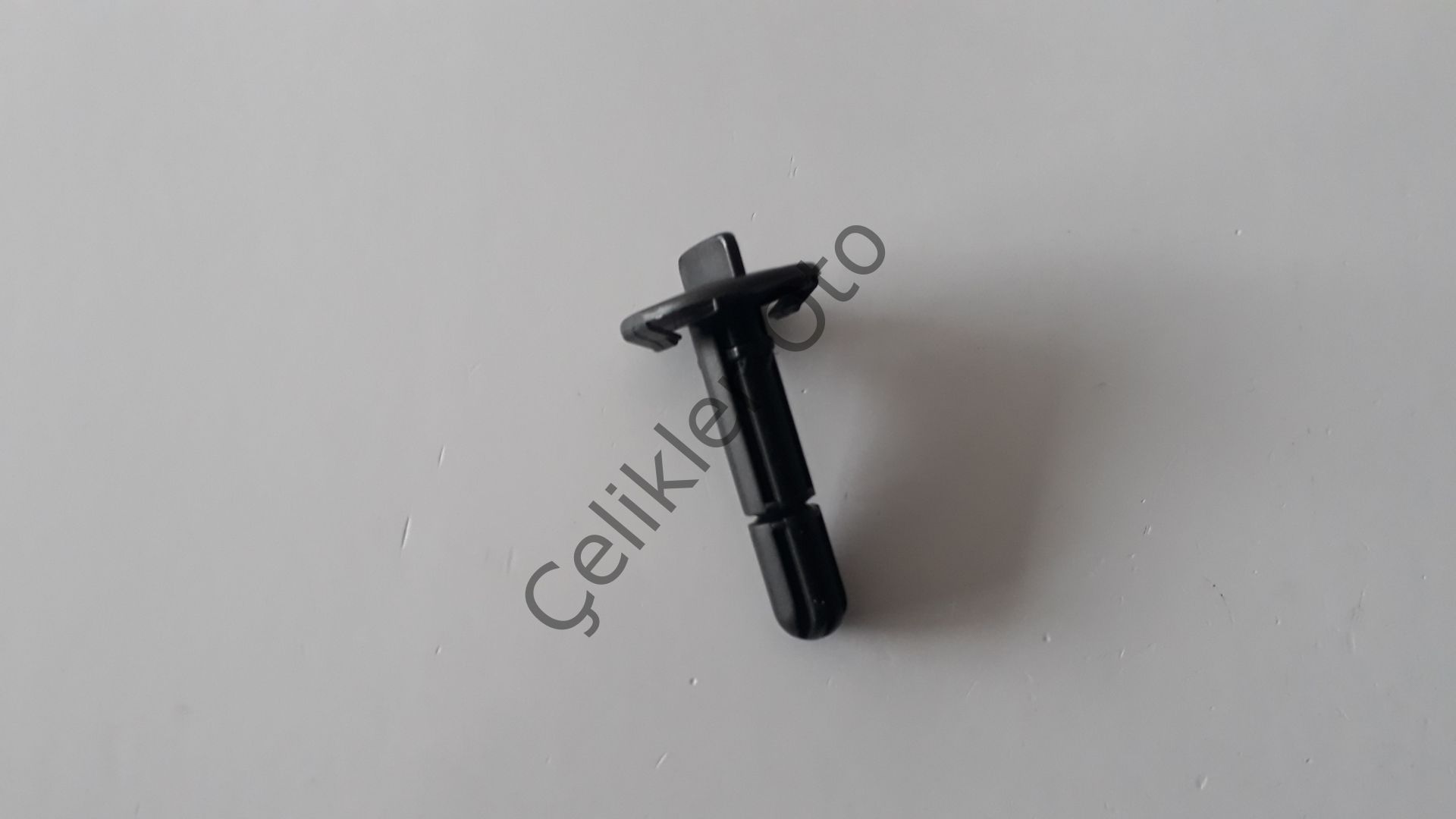 Radyatör Üst Pimi Captur Clio 4 397889173R