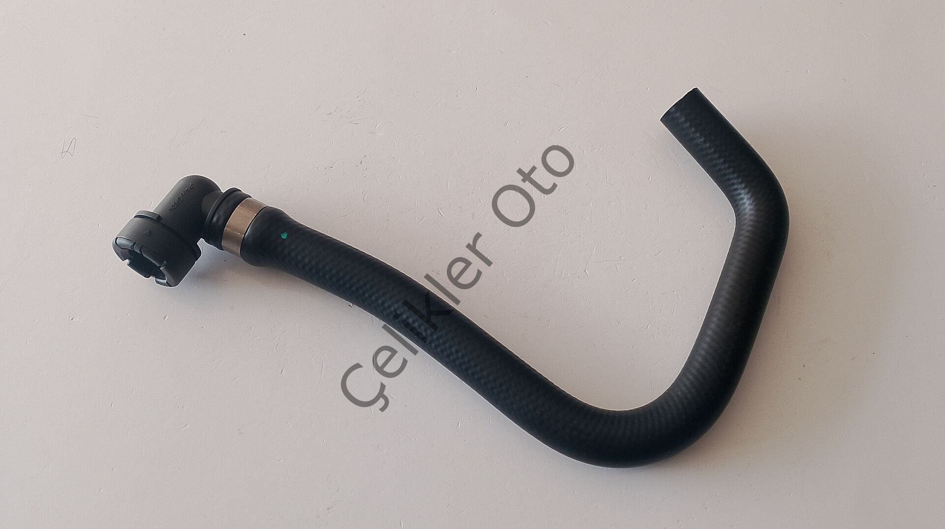 Kalorifer Hortumu Çıkış S60 S80 V70 XC70 30745329