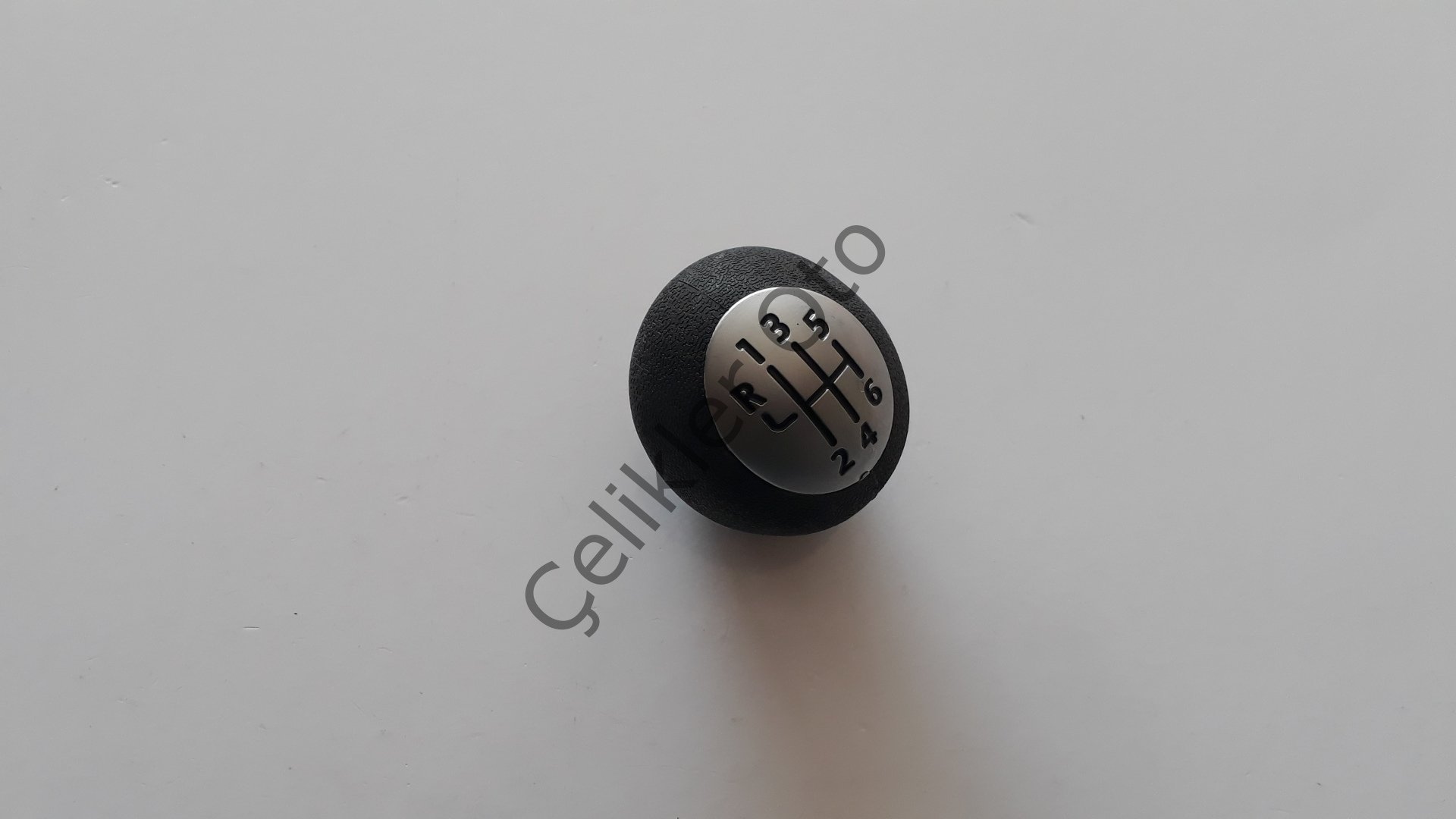 Vites Topuzu Fluence Megane 3 6 İleri 328650005R