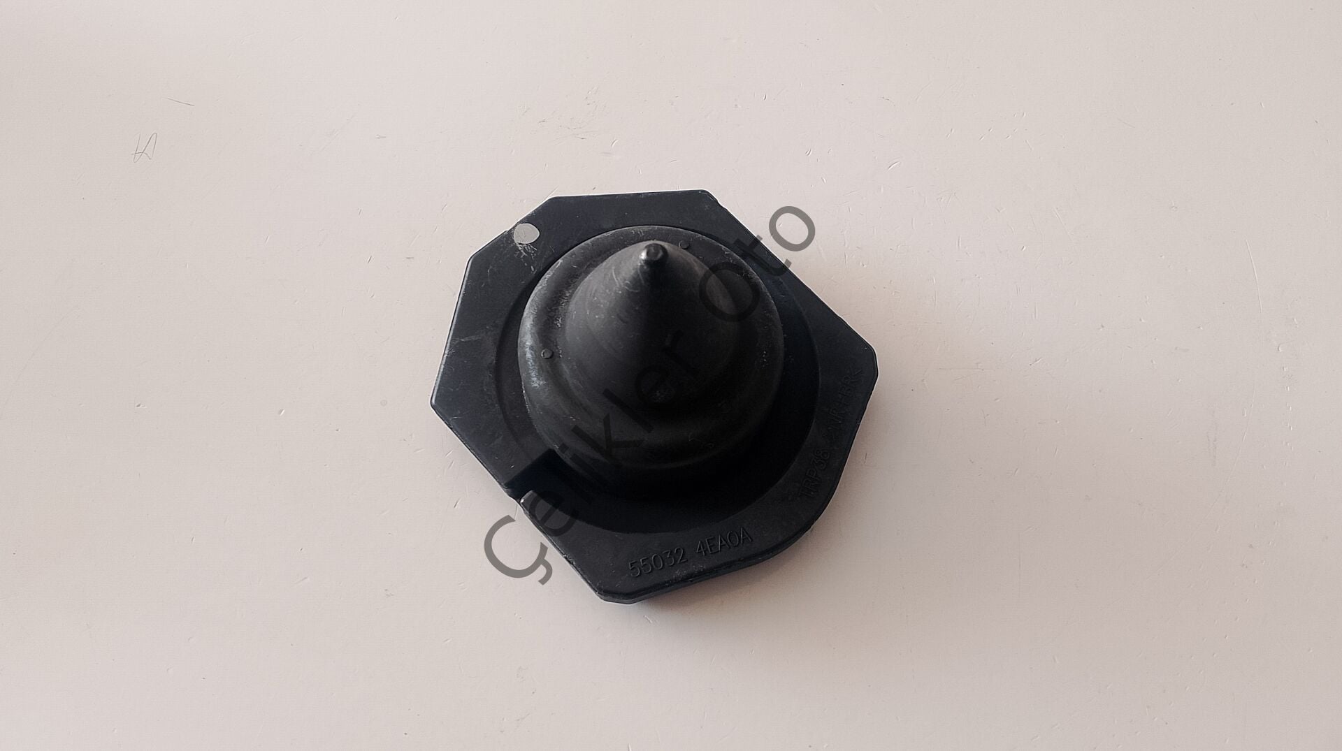Arka Helezon Alt Tablası Kadjar Qashai J11 550324EA0A