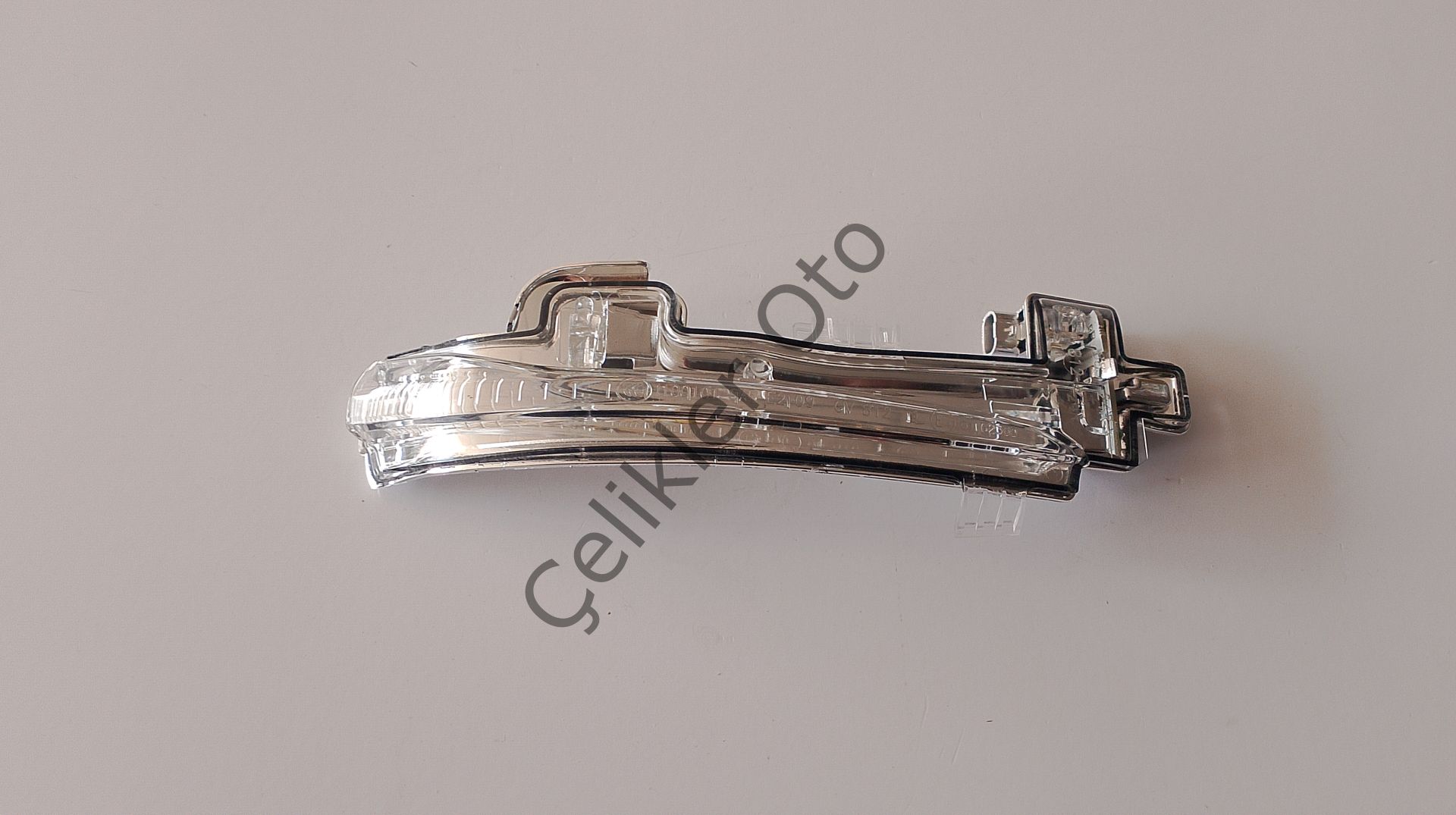 Sağ Ayna Sinyali V40 S60 V60 S80 31402416