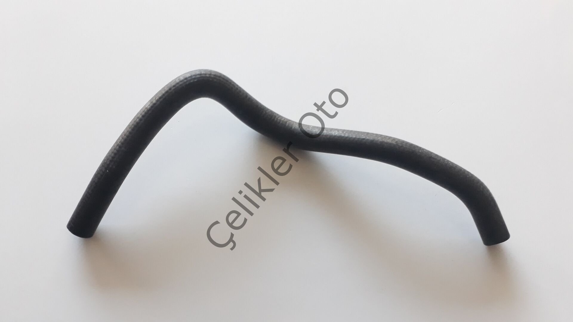 Yağ Soğutucu Çıkış Hortumu S40 V40 9471995