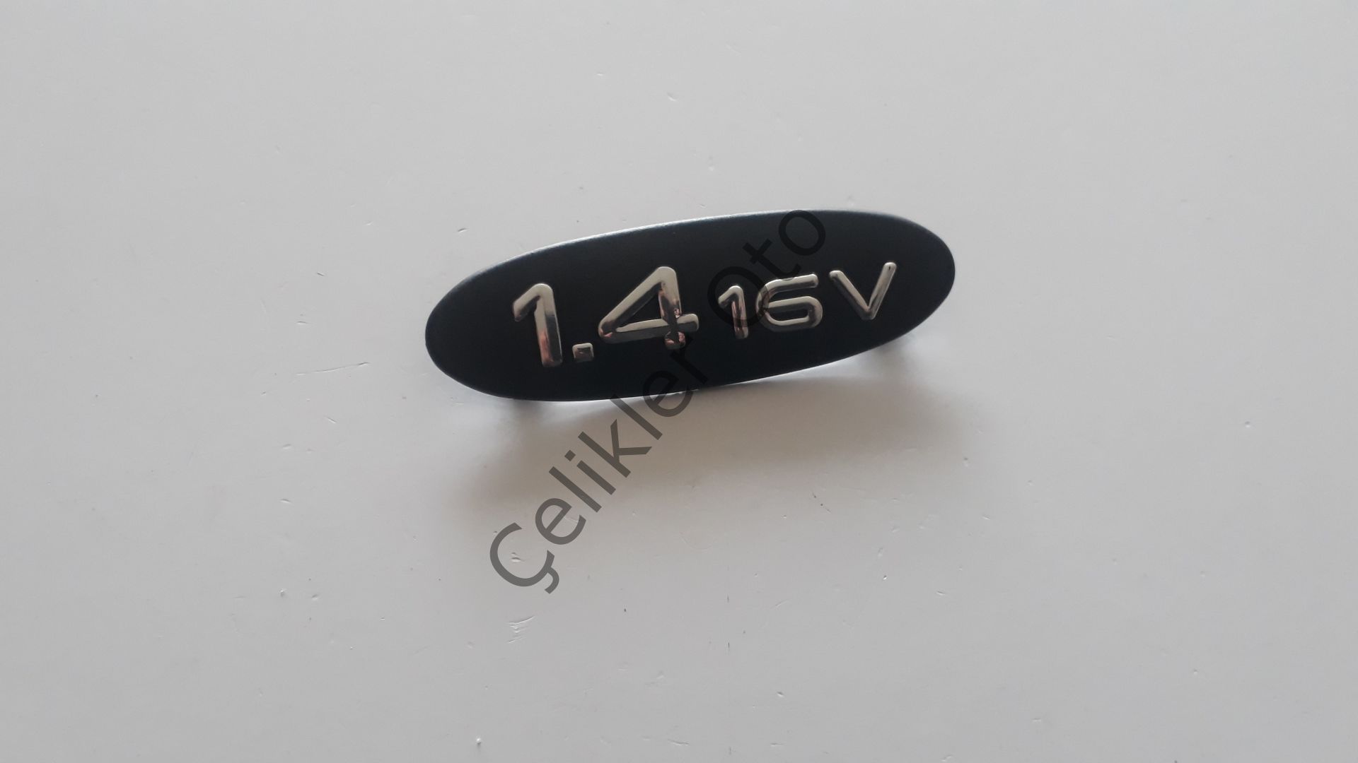 Monogram Yazısı Clio 1,4 16V 7700438091