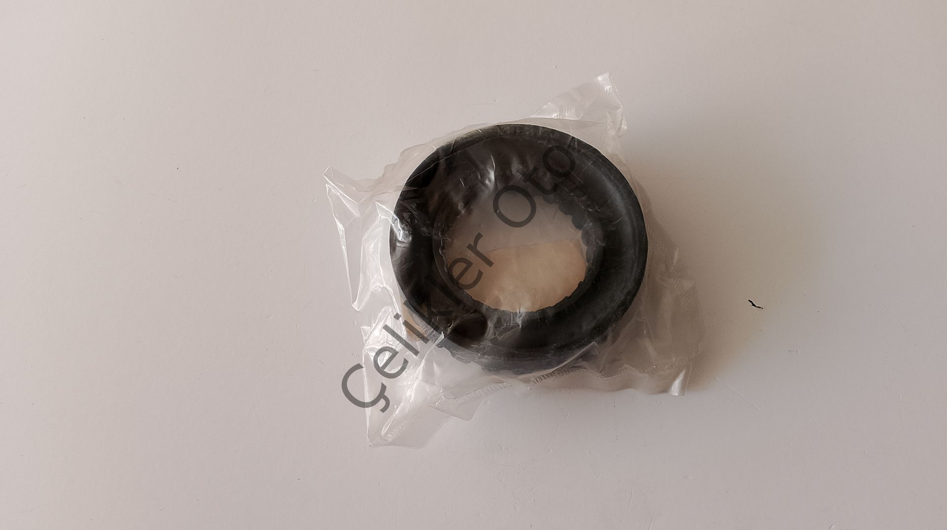 Arka Amortisör Alt Lastiği Halkası S40 V40 30875136