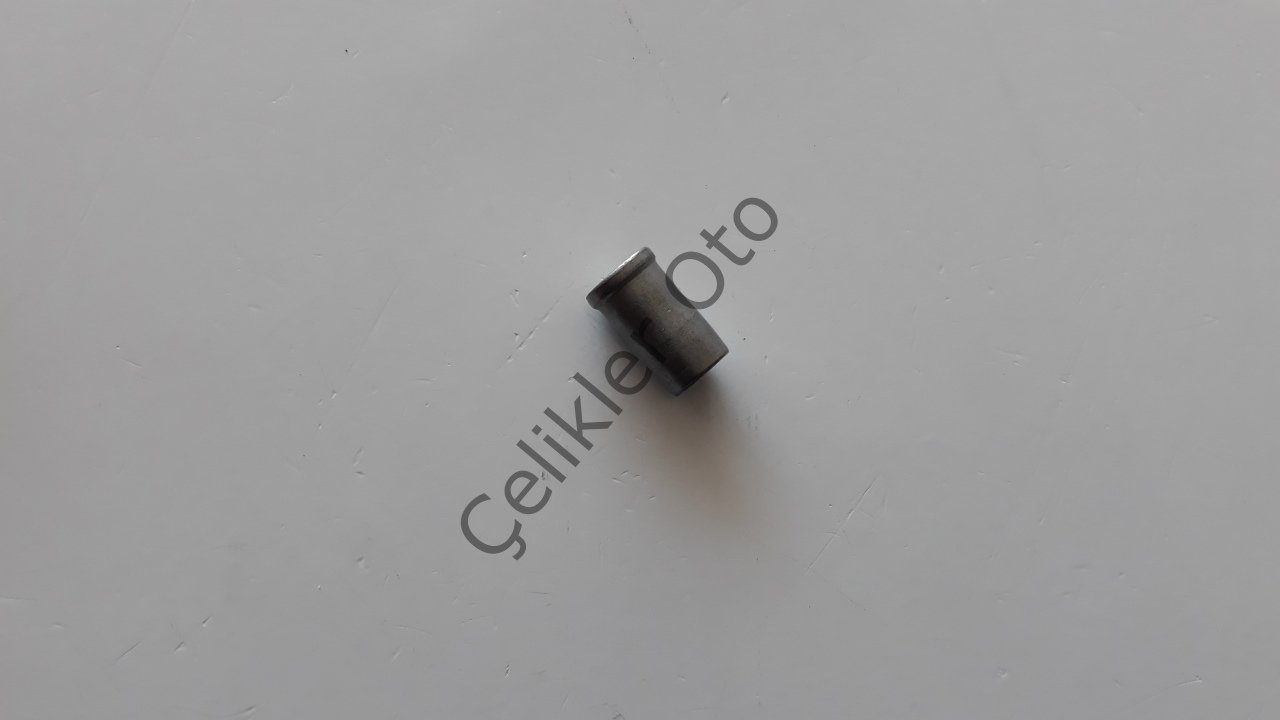 Enjektör Saplama Civata Somunu S40 V50 C30 S80 1,6Dizel 30725236