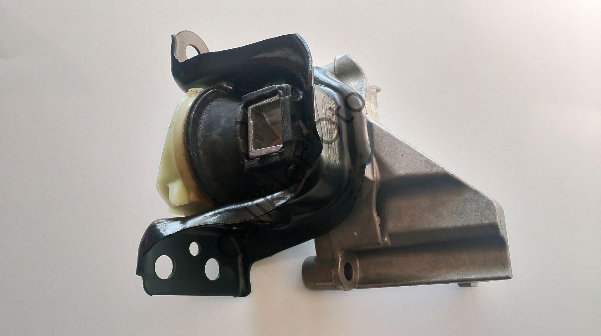 Sağ Üst Motor Takozu Modüs Clio 3 1,4 1,6 16V 1,5Dci K9K 112106691R