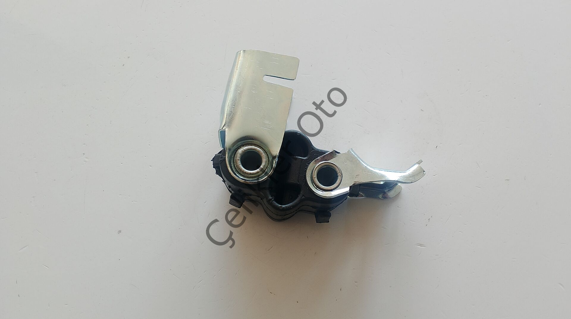 Eksoz Askı Takozu Renault Clio 3 Modüs 8200114739
